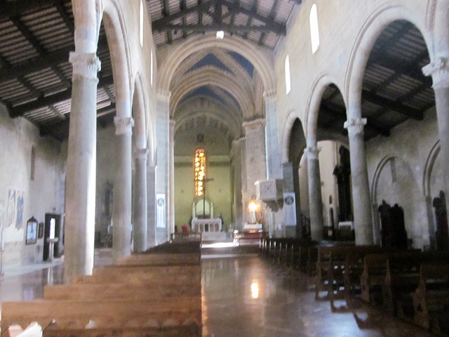 0735 Orvieto Church 2