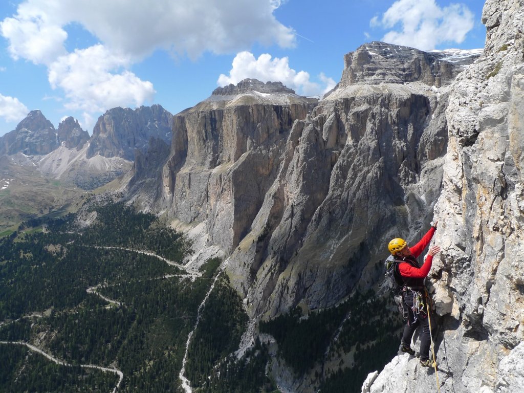 3126 Dolomite Val Gardena Climb