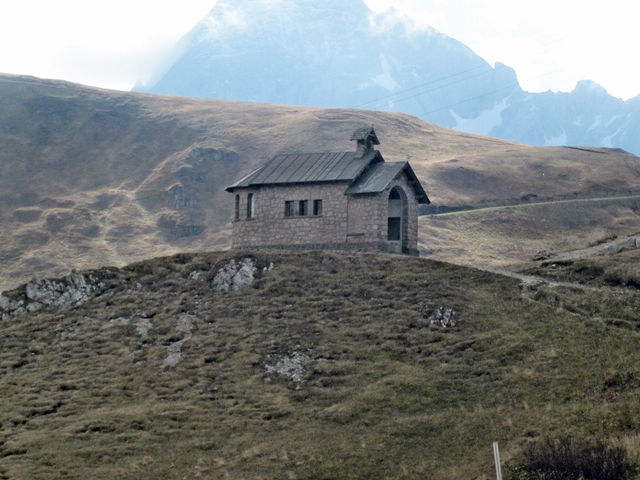 3195 Dolomite Church